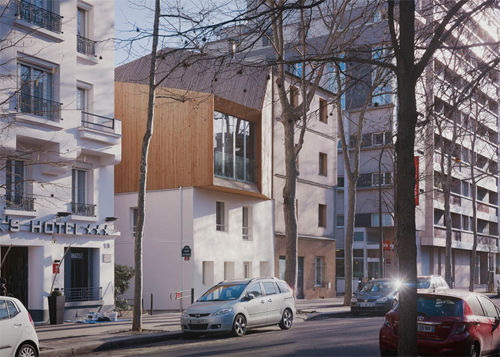 Angular House Extension Brings Wooden Architecture to Urban Paris